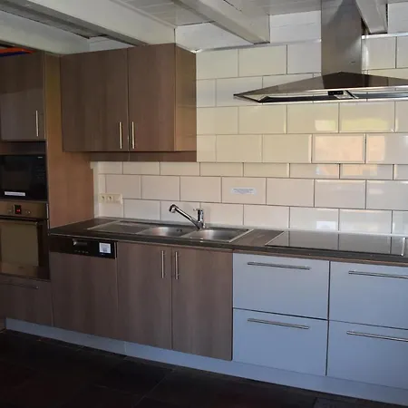 La Blanche فيلة هوفاليز